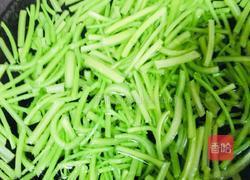 芹菜炒香干的做法图解5