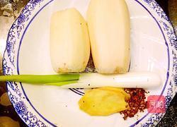 鲁菜大师蒋家菜菜品凉拌麻藕片的做法图解1