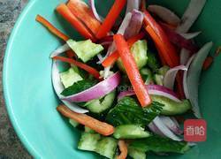 炝拌黄瓜的做法图解6