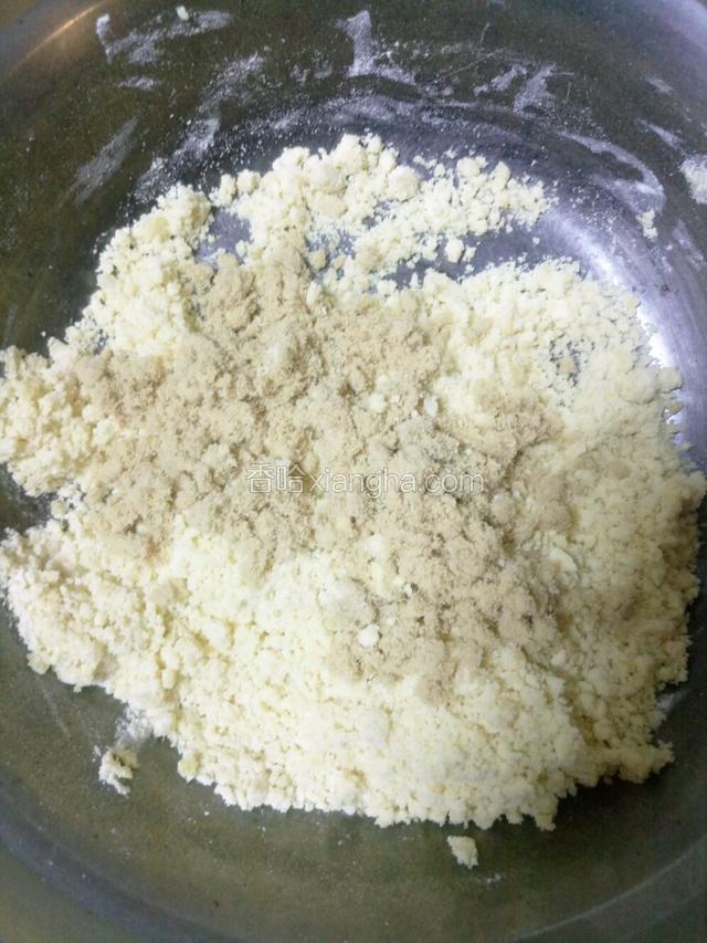 再倒入肉松。