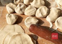 冬至莲藕胡卜猪肉饺的做法图解2