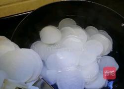 河南人冬至必吃~~萝卜馅儿水饺的做法图解4