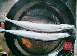 秋刀鱼的做法图解2