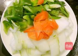 鲁菜大师蒋家菜素炒冬瓜片的做法图解2