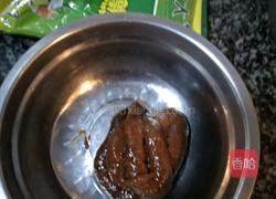 电饭锅酱猪蹄的做法图解5