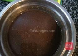 电饭锅酱猪蹄的做法图解7