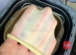 圣诞老人小餐包的做法图解3