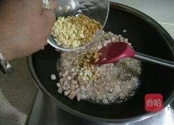 自制香菇肉末酱的做法图解4
