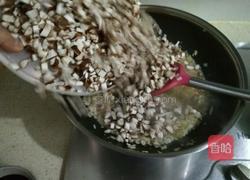 自制香菇肉末酱的做法图解8