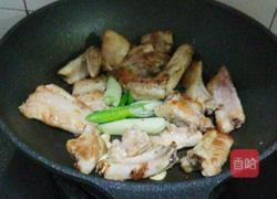 话梅栗子烧小排的做法图解10