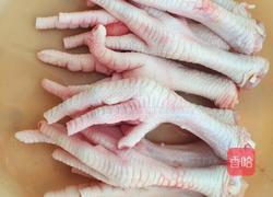 鸡爪烧海带豆腐皮的做法图解1