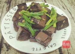 猪血蒜苗的做法图解7