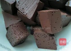 猪血蒜苗的做法图解2