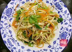 鲁菜大师蒋家菜凉拌彩丝的做法图解5