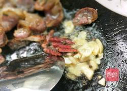 香肠炒佛手瓜的做法图解4