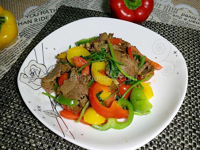 彩椒爆牛肉