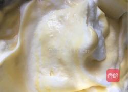 香橙肉松蛋糕卷的做法图解15