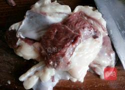 羊肉胡萝卜粉丝汤的做法图解2