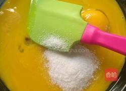 8寸萨瓦林戚风蛋糕的做法图解2