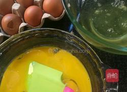 8寸萨瓦林戚风蛋糕的做法图解1