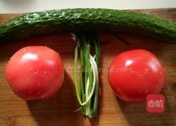 西红柿面疙瘩汤的做法图解2