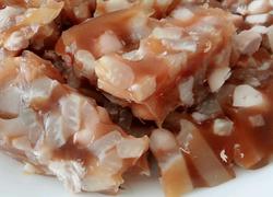 花生米肉皮冻