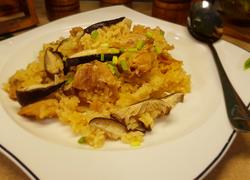和风鸡腿蒸饭