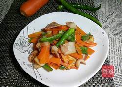 胡萝卜培根的做法图解1