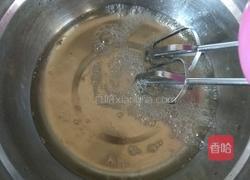 纸杯威风小蛋糕的做法图解3