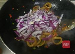洋葱鱿鱼圈的做法图解10