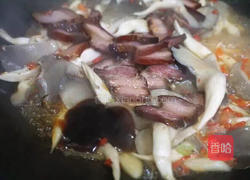 平菇尖椒炒腊肉的做法图解8