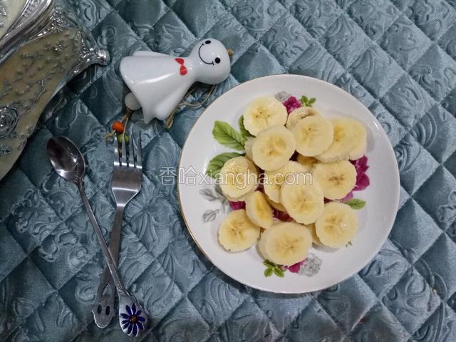香蕉去皮切成片