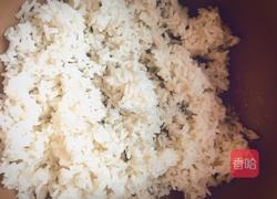 火龙果炒饭的做法图解4