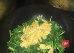 蒜苔炒鸡蛋（孕期）的做法图解7