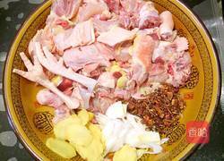 鲁菜大师蒋家菜酱烧炖鸡块的做法图解2