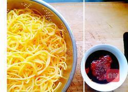 培根茄汁意面的做法图解3