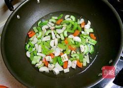 鲁菜大师孔府菜系蒋家菜腰果虾仁的做法图解5