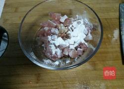 豌豆炒肉的做法图解2