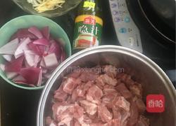 喼汁排骨的做法图解1