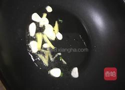 爆炒白米虾的做法图解2