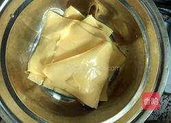 轻芝士蛋糕的做法图解3