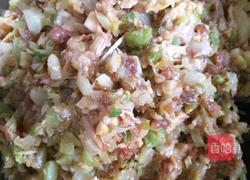 猪肉萝卜馅包子的做法图解3