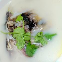 奶香查干湖鱼头汤