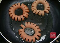 火腿煎蛋：超简单の高颜值花式早餐的做法图解5