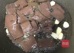 韭菜炒鸭血的做法图解8