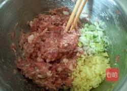 香菇胡萝卜猪肉包子的做法图解8