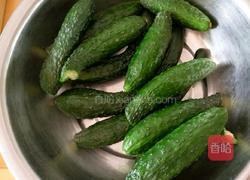快腌黄瓜咸菜的做法图解1