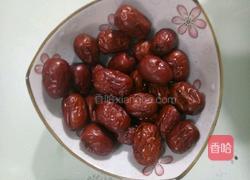 红枣去核的做法图解1