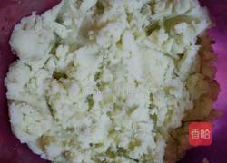 鲜虾土豆饼的做法图解2