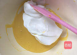 超级松软百搭的戚风蛋糕的做法图解10